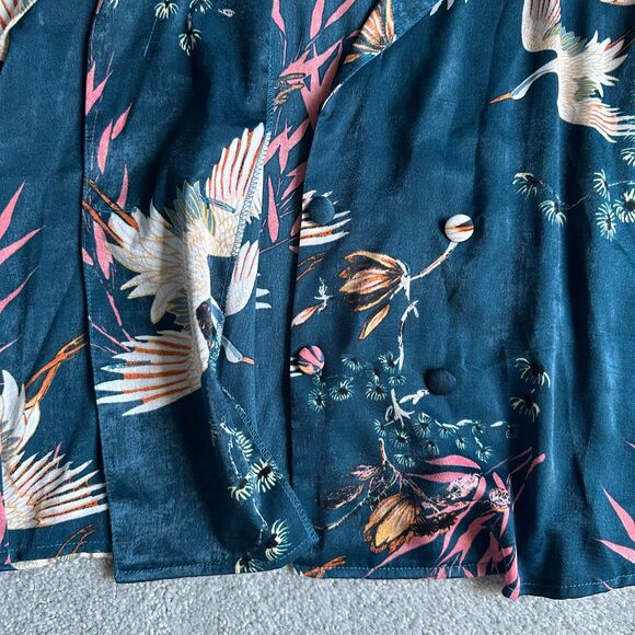 NWT ASOS Blue Swan Silky Smooth Button Up Cropped Oversized Blazer Kimono US 6 - Picture 9 of 11